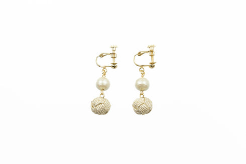 パール付き玉結びピアス/イヤリング【シルバーゴールド系】