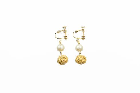 パール付き玉結びピアス/イヤリング【シルバーゴールド系】