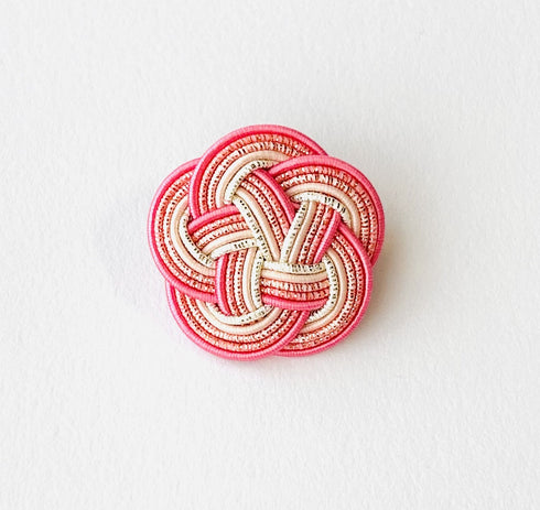 梅結びのブローチ・ピンク系