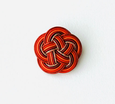 梅結びのブローチ・レッド系