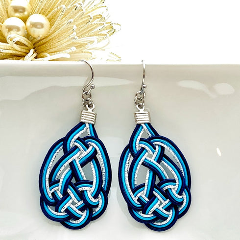 亀結びのピアスイヤリング