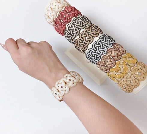 インフィニティバングル風ブレスレット