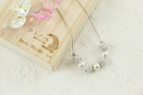 玉結びネックレス・ワンカラー