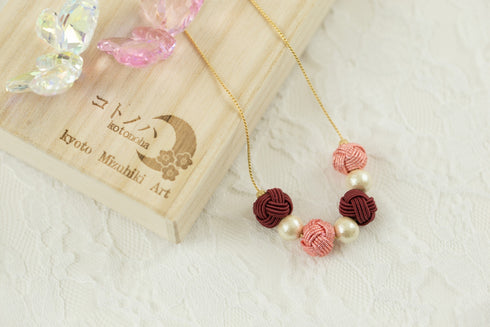 玉結びネックレス・マルチカラー