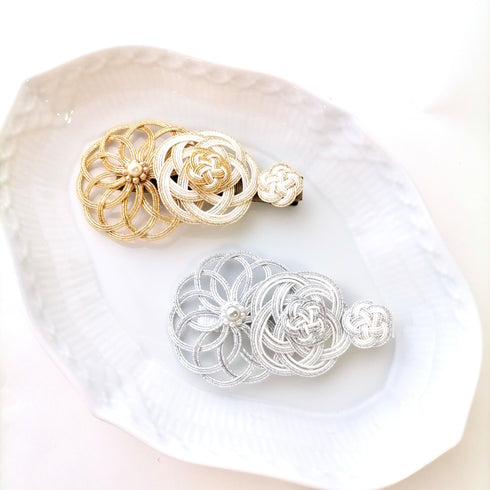 花ダーラのヘアクリップ